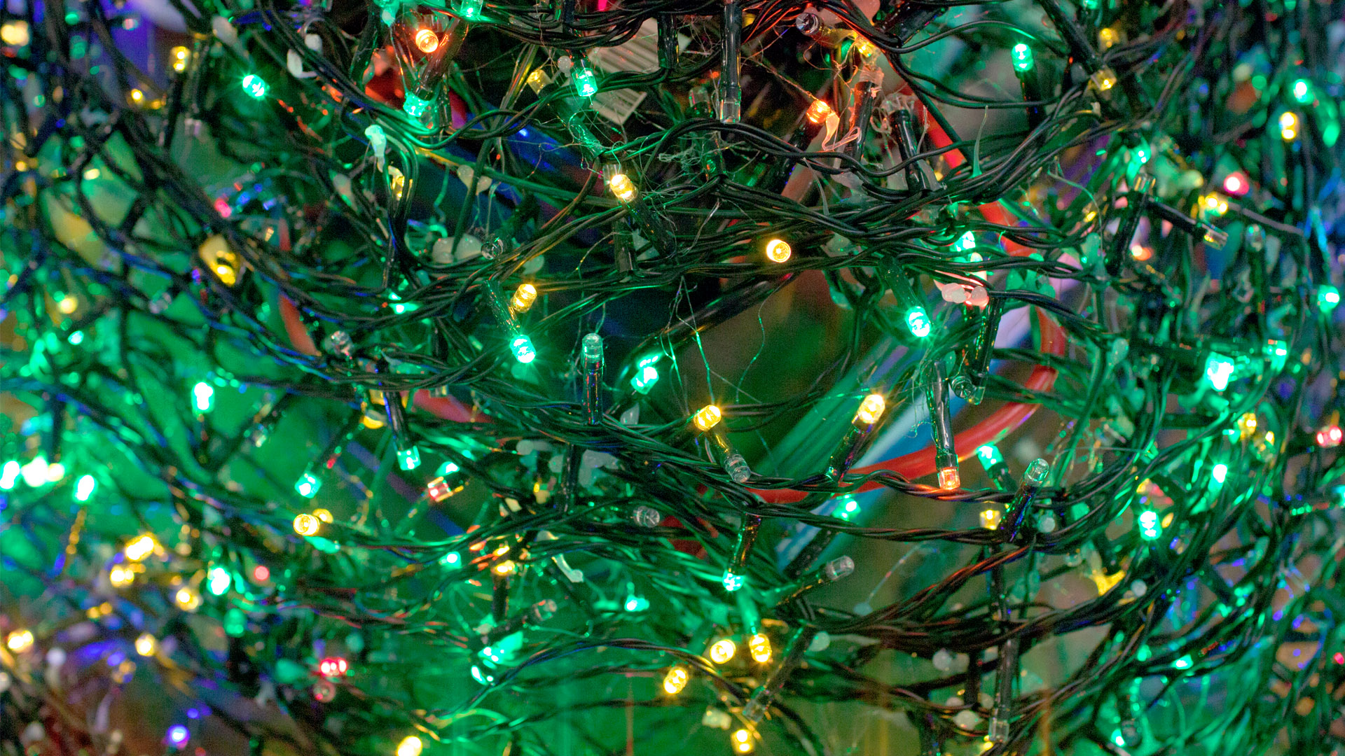 Project_images2_0004s_0003_Deconstructed_xmas_lights